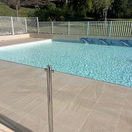 Appartement Eden Parc Tamaris 2 *